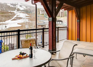 Capitol Peak Lodge Condominiums