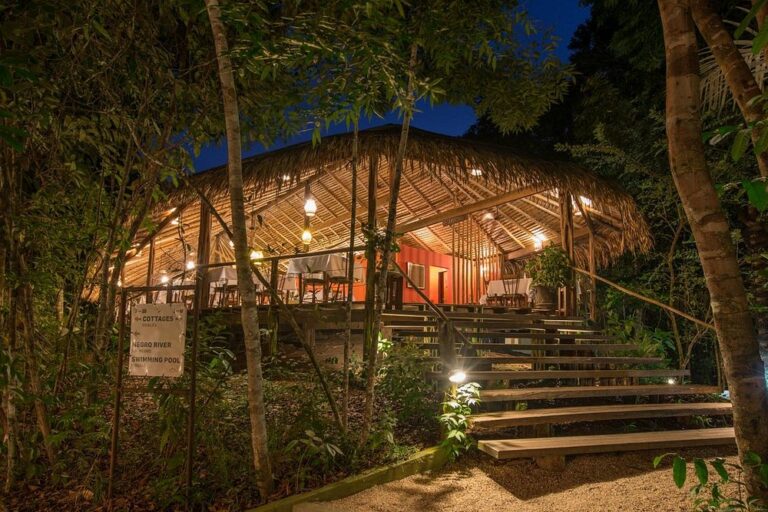 Anavilhanas Jungle Lodge